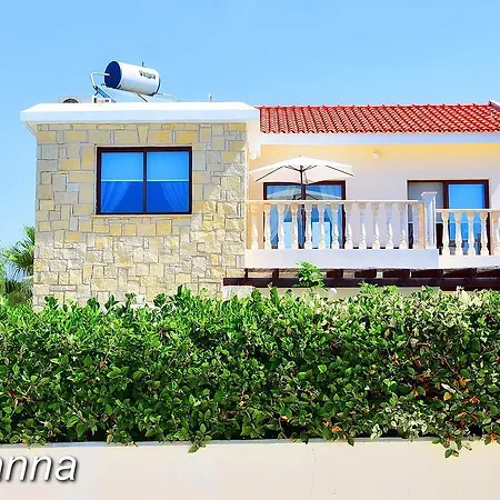 Airianna Coral Bay *